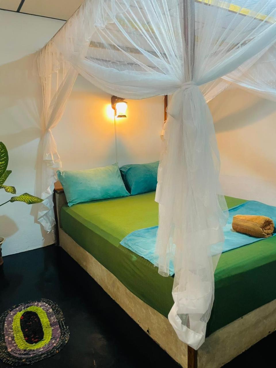 Nature Rex Hostel Weligama Exteriör bild